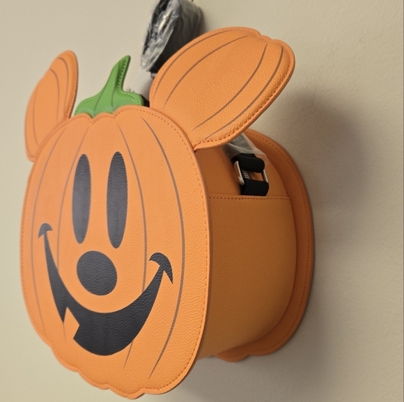 Loungefly Mickey Mouse Jack-o-Lantern Crossbody Bag Purse - Picture 7 of 12